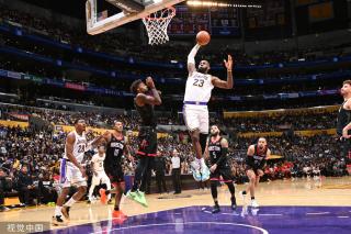 众对女子高 众对女子高