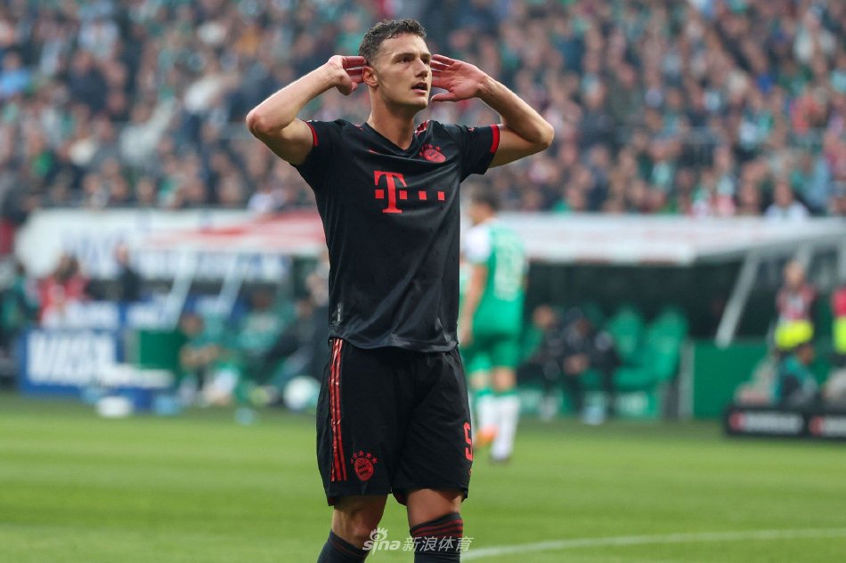 星光熠熠的 星光熠熠的