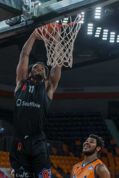 自挡拆首动 自挡拆首动